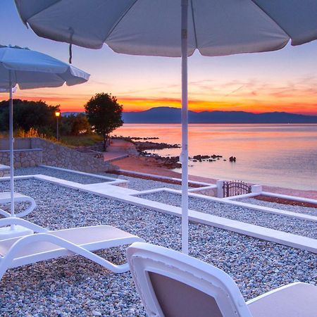 Luxury Apartments Villa Matea Malinska Bagian luar foto