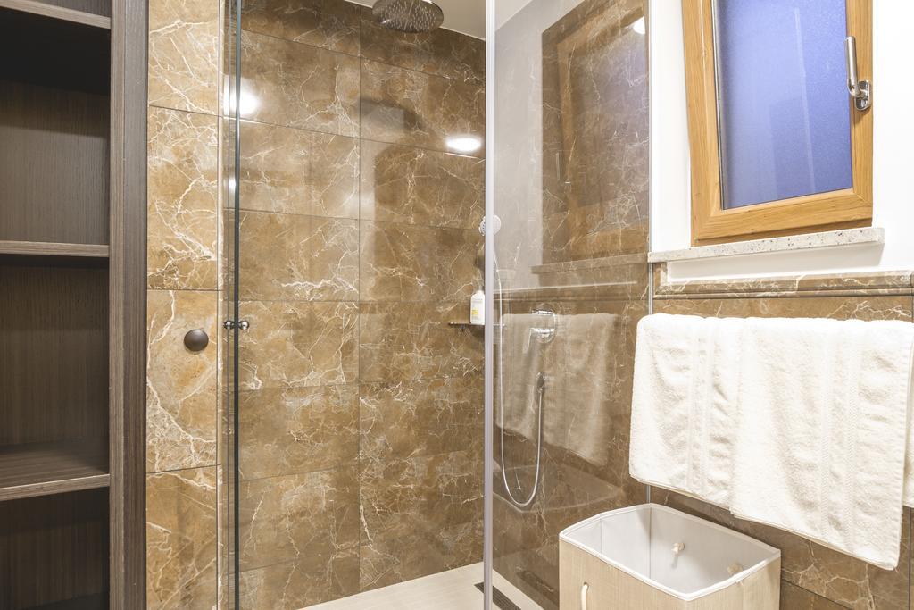 Luxury Apartments Villa Matea Malinska Bagian luar foto