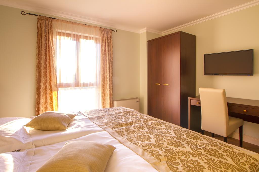 Luxury Apartments Villa Matea Malinska Bagian luar foto