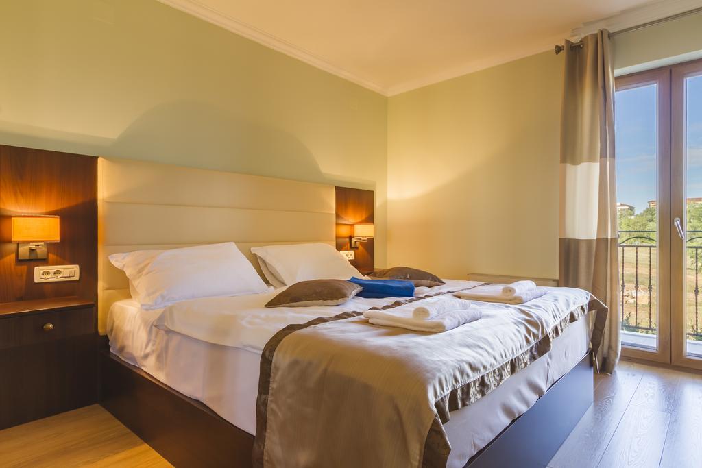 Luxury Apartments Villa Matea Malinska Bagian luar foto