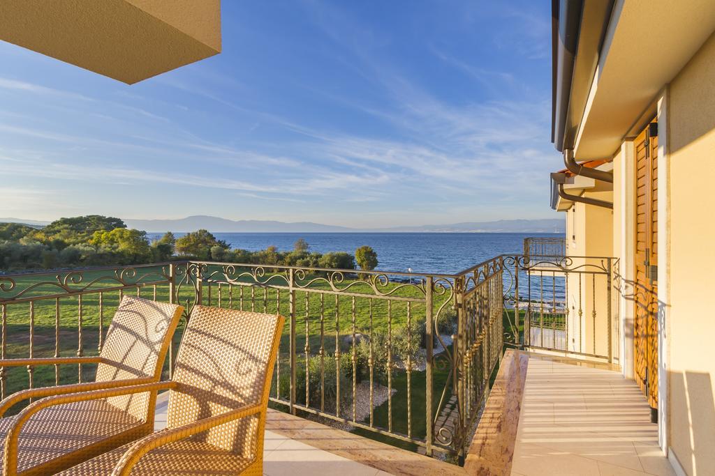 Luxury Apartments Villa Matea Malinska Bagian luar foto
